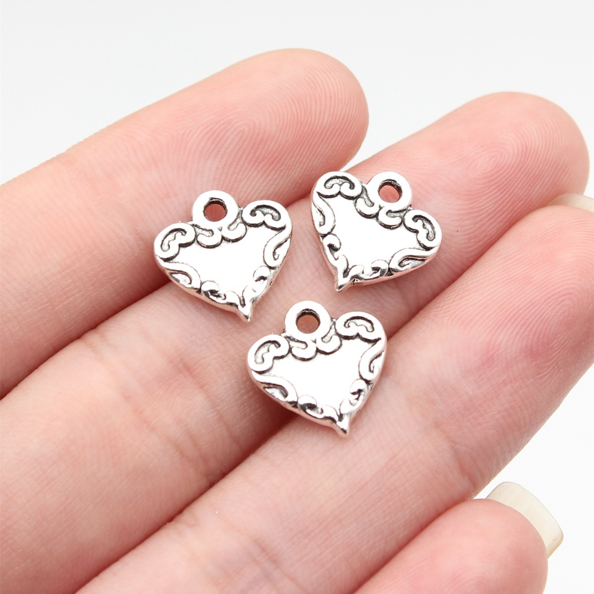 Jewelry Making For Couples - Liontin Hati Pasangan Bertema Pernikahan, Bahan